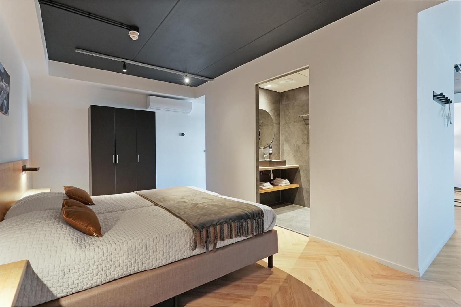 Dock Hotel Stellendam Extérieur photo